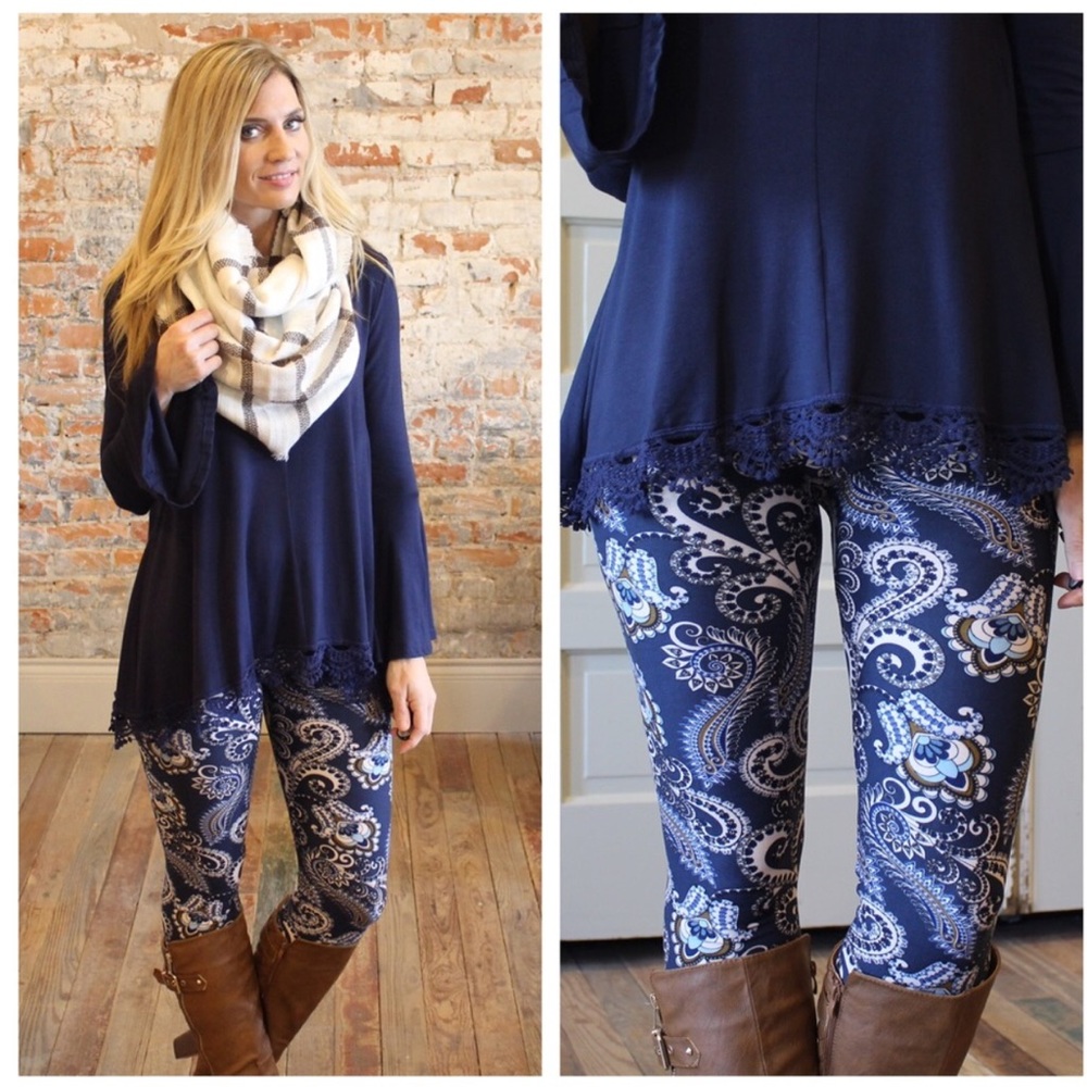 Navy Paisley Print Leggings